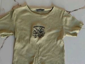 Zudio Cute Hawaii Bombay crop top