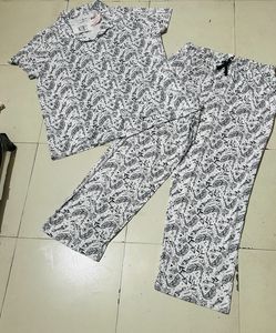 🖤 Clovia Printed Lounge Set – Comfy, Classy &amp; ……