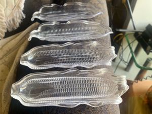 Set Of 4 Corn Shape Trays