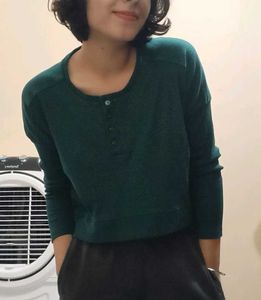 Green Button-Up Long Sleeve Top