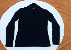 Black Long Sleeve Top