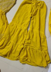 Elegant Yellow Kurta Set✨💕