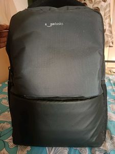 Amazon Basics Laptop Backpack