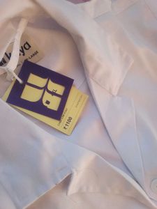 White Lab coat