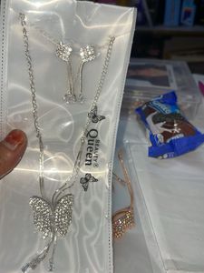 necklace and chain