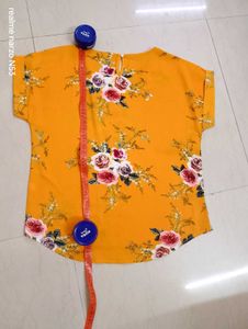 Trendy Yellow T Top/Topper