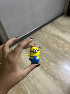 clay keychains, fridge magnets and bagpins