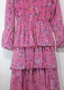 GIRLY PINK DRESS 💅💝