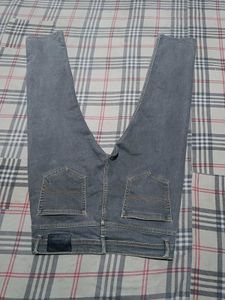 Grey Jeans 👖
