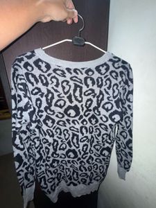 Leopard Print Pullover Sweater