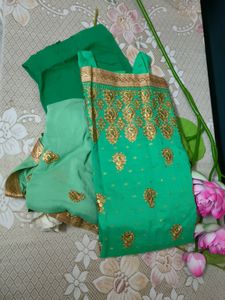 Green &amp; Gold Indian Salwar Kameez