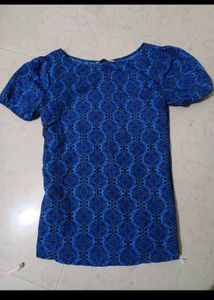 Printed Top With Puff Sleeve