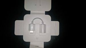 Apple Lightning To 3.5mm