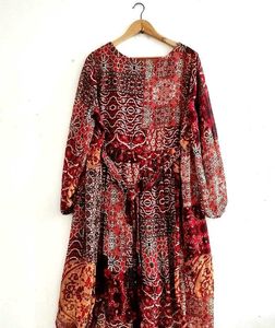 Plus Size Dress (Tag Is Missing)