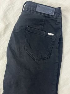 Black Jeans
