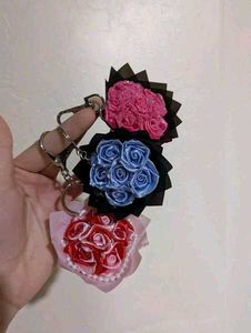 Crochet Flower Bouqet keychain(any one)