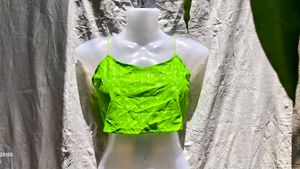 4.13.4 SEXY METALLIC TOP