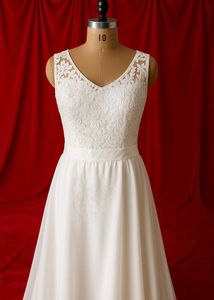 Elegant White Lace Wedding Dress