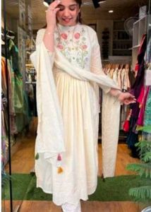 Embroidered White Kurti Set