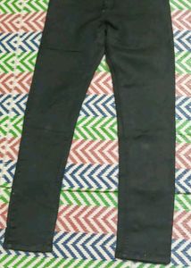 Black Slim Fit Jeans