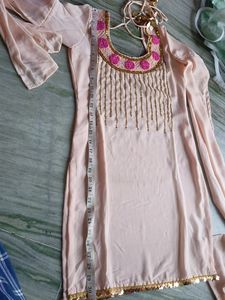 Short Kurti With long Sleeves, Garara , Dupatta