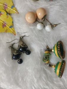 Set Of 5 Earrings