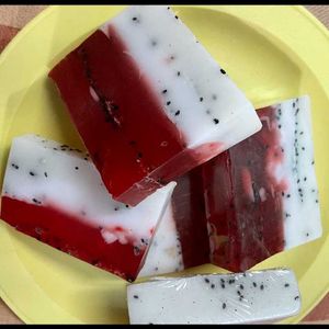 Dragon Fruit Soap [1soap]