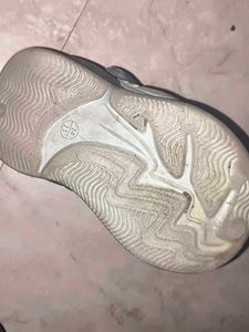 Chote Bacchon Ke Chappal 6 Sal K