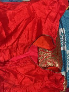 Beautiful Saree With Stiched Blouse