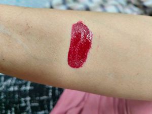 Plum Matte Lipstick - Red-tini