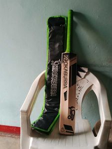 Kookaburr 8 Grains Bat With Cover