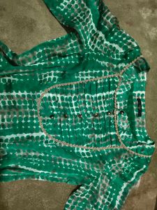 Green Patterned Vintage Top