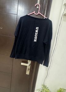 Unique Black Pullover