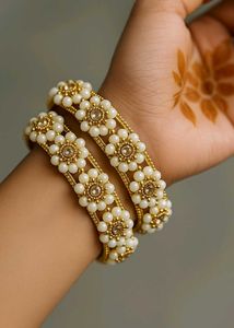 Floral Bangle Set