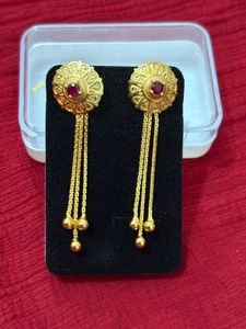Gold Tone Dangle Earrings