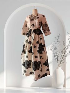 🌸 Exclusive Floral Midi Dress