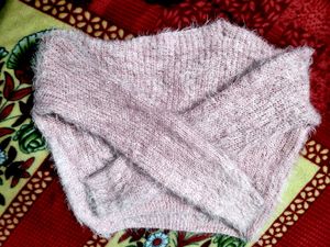 Stylish Woolen Croptop