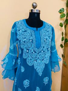 Chikenkari Kurti
