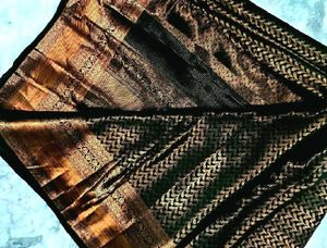 Dark Green Saree With Copper Zari