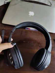 pTron Studio Pixel Over-Ear Wireless Gaming Headph