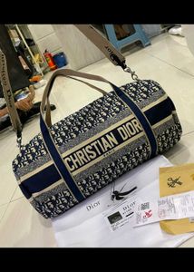 All Branded High Quality Bags On Sale