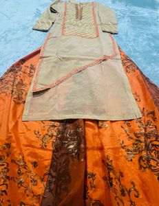 Beautiful Kurti With Printed Plazo