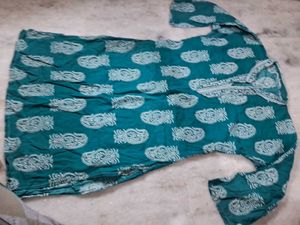 Straight-fit Big Patches Cotton Kurti For Women