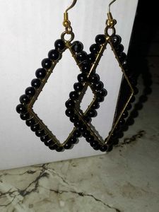 Black Purle Earings With Good Conditions