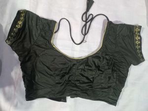 Elegant Black Saree with Blouse