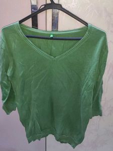 Green 💚 Sweat Shirt
