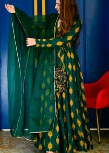 Green Anarkali set🌻