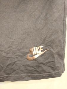 Men Short ( Like New)