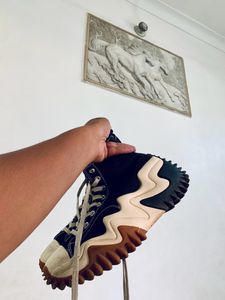 Converse ZigZag