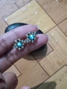 6 pairs multi Design Earrings